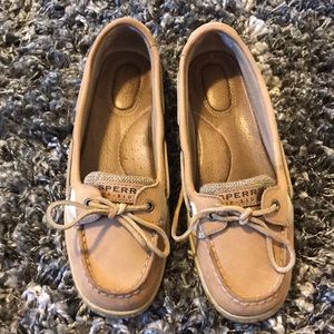 sperry boat shoes